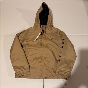 NWT Air Jordan 3 In 1 Tan Full Zip Hooded Light Jacket Boys Size S (8-10)